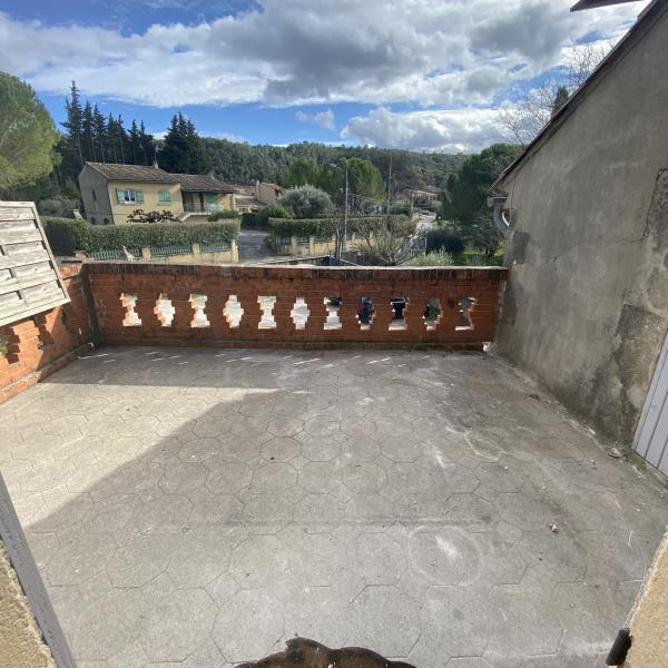 MOULEZAN - Appartement T2 de 42m² avec terrasse - Photo 1