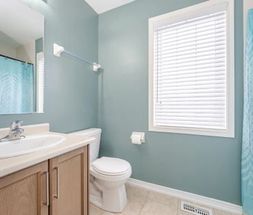 For Lease - 122 Ainley Road, Ajax, Ontario - Photo 4