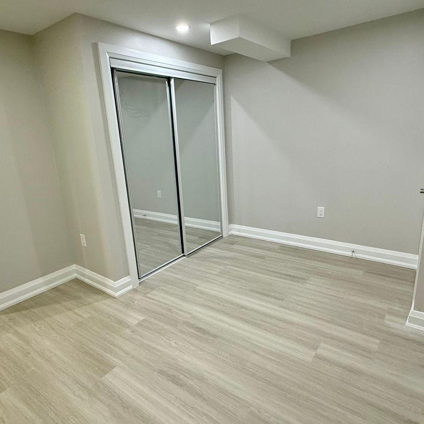 For Lease - 7 Avanti Crescent Unit# Basement, Hamilton, Ontario - Photo 1
