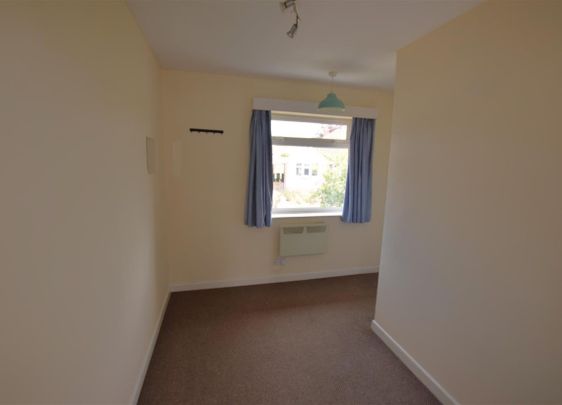 Derwent Close, Eastern Green, Coventry CV5 7GQ - Photo 1