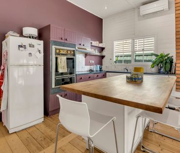 25 Little Gold Street, Brunswick VIC 3056 - House For Rent | Domain - Photo 3