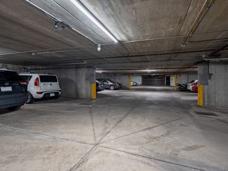 Live by the water in style and serenity - Photo 2