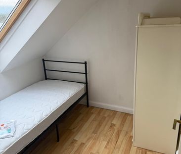 4 Bed Maisonette, Parkhead Drive, EH11 - Photo 1