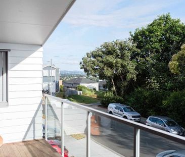 Ample Parking in Ormiston School Zone - Photo 3