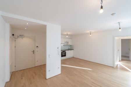 Six in the City: Premium 2-Zimmer Apartment mit Balkon!! BESTLAGE direkt beim Haus des Meeres - Foto 2