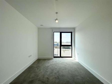 Burnt Mill, Harlow - Photo 2