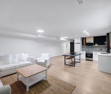 For Lease - 256 Old Mosley Street Unit# Lower, Wasaga Beach, Ontario - Photo 5