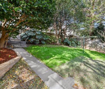Beautifully Renovated California Bungalow in Leafy Lane Cove - Photo 5