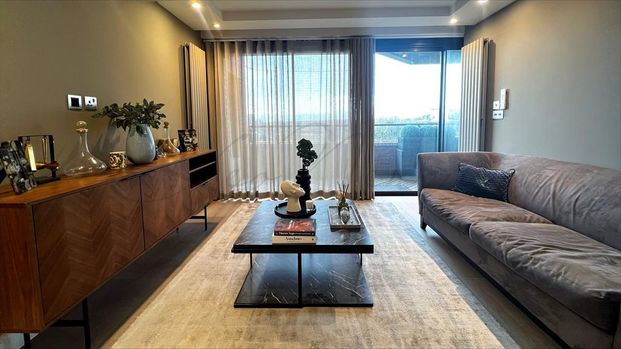 3 bedroom flat to rent - Photo 1