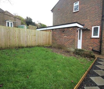 Studio to rent - Photo 3