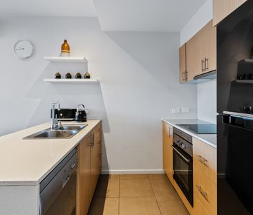 8 / 166 Bathurst Street - Photo 3