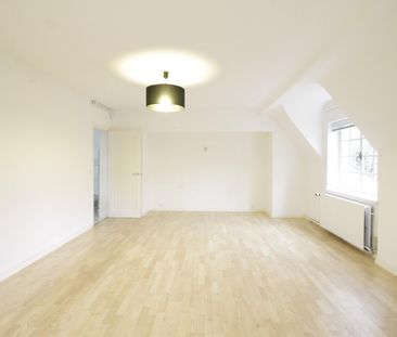 Huis in Ukkel - Photo 1
