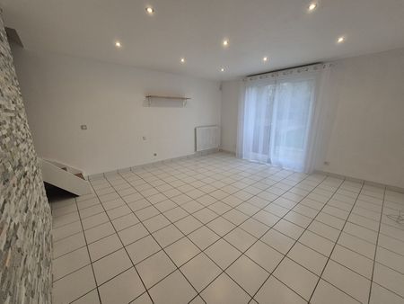 Location maison 4 pièces, 84.70m², Chevry-Cossigny - Photo 2