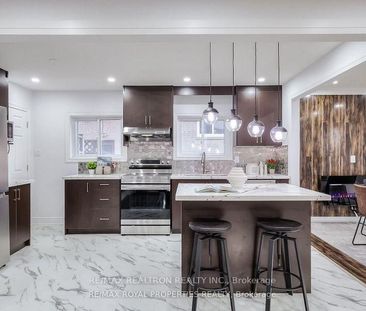 For Lease - 802 Modlin Road Unit# Main, Pickering, Ontario - Photo 2