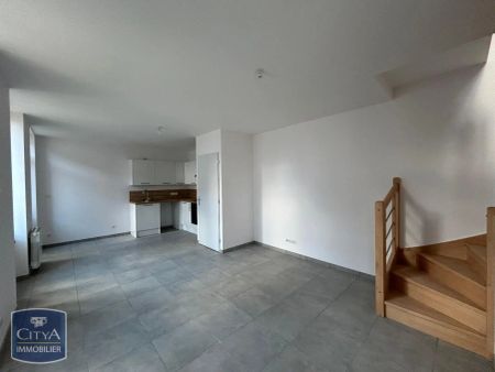Appartement à louer 4 pièces 82.18m² - Photo 2