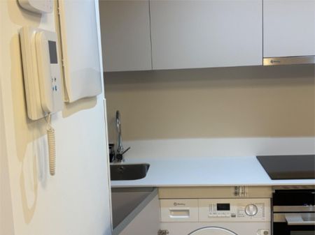 Ático de alquiler en Avenida Juan XXIII, 5, Solagua - Photo 2