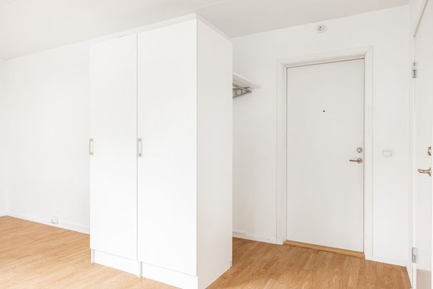 Thomsons väg 28C, Kryddgården - Foto 1