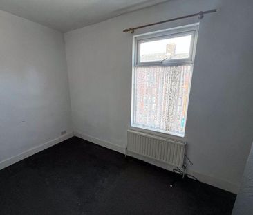 2 bedroom property to rent - Photo 6