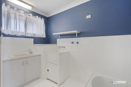 Modern 2-Bedroom Unit in Sought-After Location - Photo 5