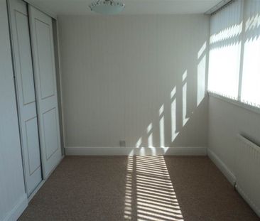 48 Belmont Avenue, Bangor, BT19 1NG - Photo 3