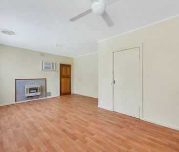 2 Bedroom Home - Photo 2