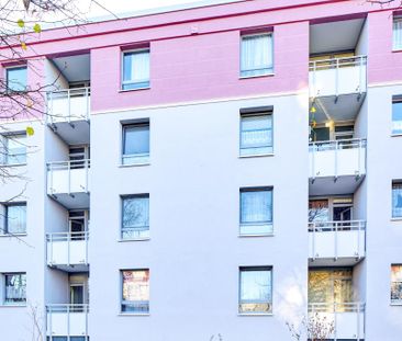 Seien Sie 'erster' im neuen Bad. Großzügige 3-Zimmer-Wohnung in uns... - Photo 4