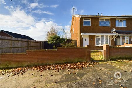 3 bedroom semi-detached house to rent - Photo 3