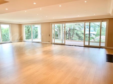 SUPERBE APPARTEMENT EN ATTIQUE AVEC VUE LAC - Ascenseur privé - Foto 5