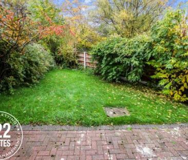 Worsborough Avenue - Warrington - WA5 - Photo 5