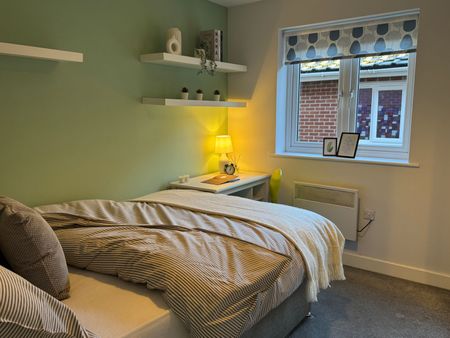 Fletcher Road, NG9 2WN, NOTTINGHAM - Photo 3