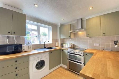 Chineham, Basingstoke, RG24 - Photo 5