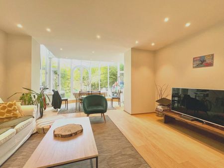 Exceptionally charming, RENOVATED house in a quiet street - Foto 2