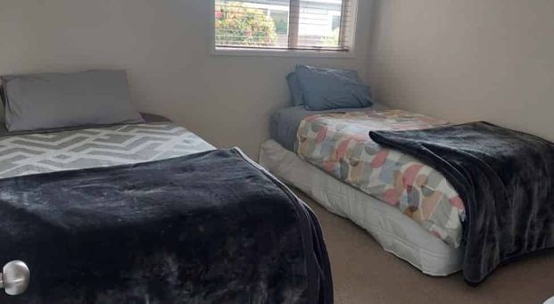 4 bedroom 2 bathroom in Motuoapa Taupo to rent - Photo 1