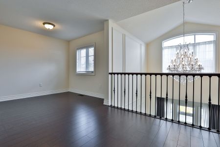 For Lease - 22 Greenforest Grove, Whitchurch-Stouffville, Ontario - Photo 5