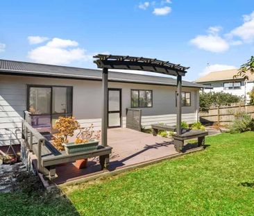 Totara Vale, 3bedroom - Photo 5