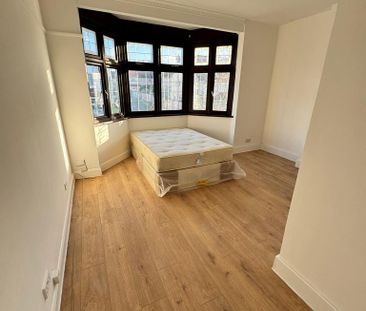 1 bedroom bedsit to rent - Photo 6