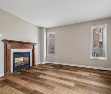 For Lease - 260 Wembley Road, Oakville, Ontario - Photo 2