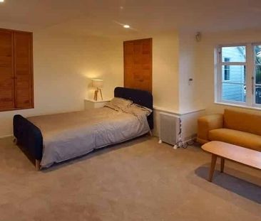 Studio apartment with 1 bathroom. - Photo 1