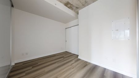 For Lease - 210 Simcoe Street Unit# 1303, Toronto, Ontario - Photo 4