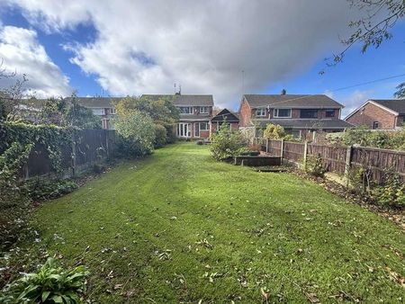 Stanley Avenue, St Helens, WA11 - Photo 3