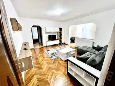 Apartament 3 camere de inchiriat, Complex Studentesc - Photo 3
