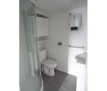 Location Appartement 2 pièces 27m² - Photo 2