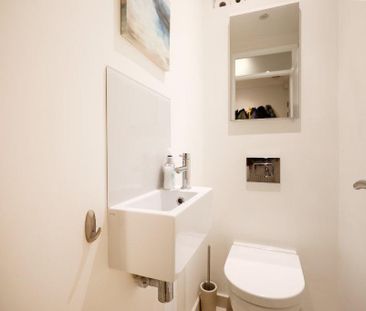 3 bedroom flat to rent - Photo 1