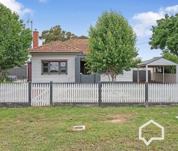 21 Church Street Eaglehawk VIC - Photo 2