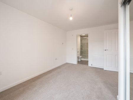 3 bedroom apartment to rent - Photo 5