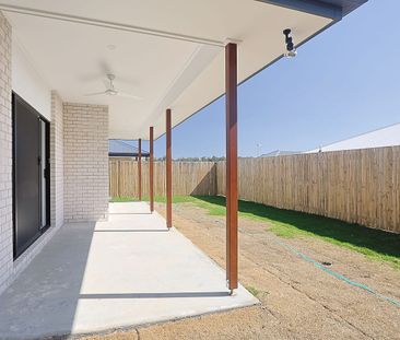 100 Waratah Cct, Greenbank, Qld 4124 - Photo 6