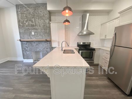 $1,799 / 2 br / 1 ba / 850 sqft 85 Victoria ave N unit 1 - Photo 5