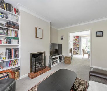 3 bedroom terraced house to rent - Photo 2