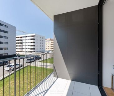 Santa Marinha e São Pedro da Afurada, Porto District - Photo 4