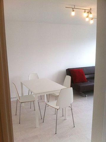 2 Bed Flat, Windsor House, E2 - Photo 2